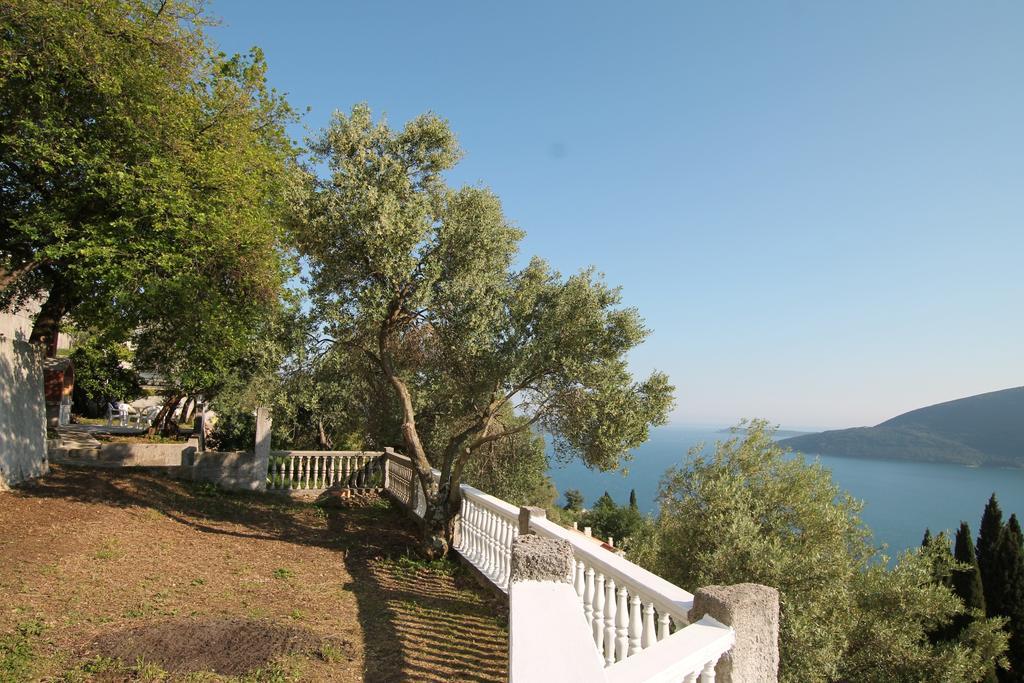 Apartment Bayer Herceg Novi Exterior photo